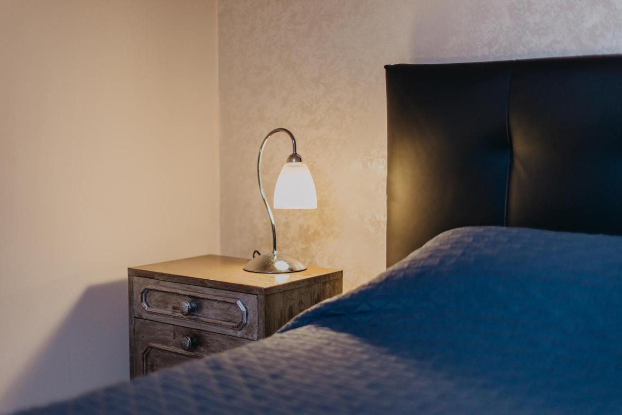Le Due Dame Hotel Manerba del Garda Exterior photo